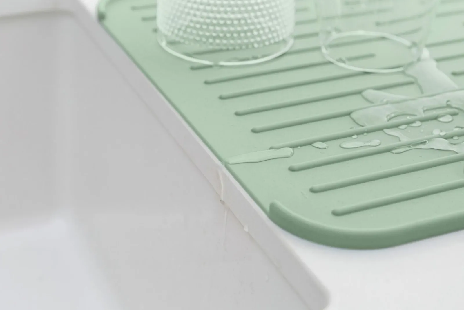 Küchenzubehör>Brabantia Abtropfmatte grün