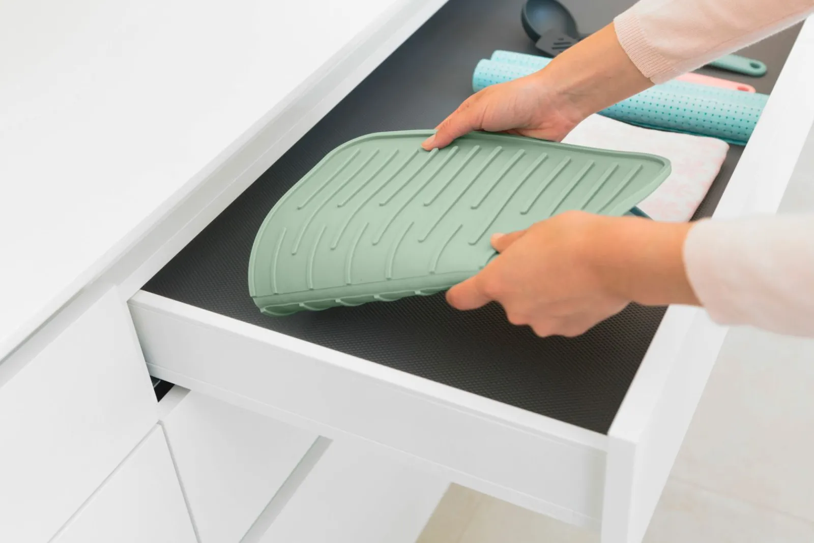 Küchenzubehör>Brabantia Abtropfmatte grün