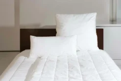 CENTA-STAR Ganzjahresbett 1150g weiß^ Bettdecken