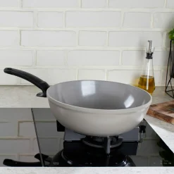 Woks><noscript><img width=