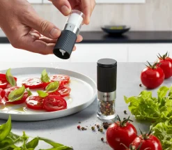 Gewürzmühlen & Streuer>Gefu Salz- und Pfeffermühle schwarz