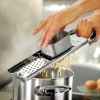Küchenzubehör>Gefu Spätzlehobel kurze Spätzle schwarz
