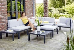 Loungetische><noscript><img width=