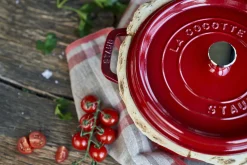 Staub Bräter 24cm rot^ Bräter & Schmortöpfe