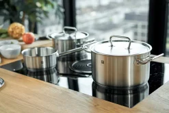 ZWILLING Topfset 5tlg. silberfarben^ Möbelhaus Mönchengladbach|Möbelhaus Düsseldorf